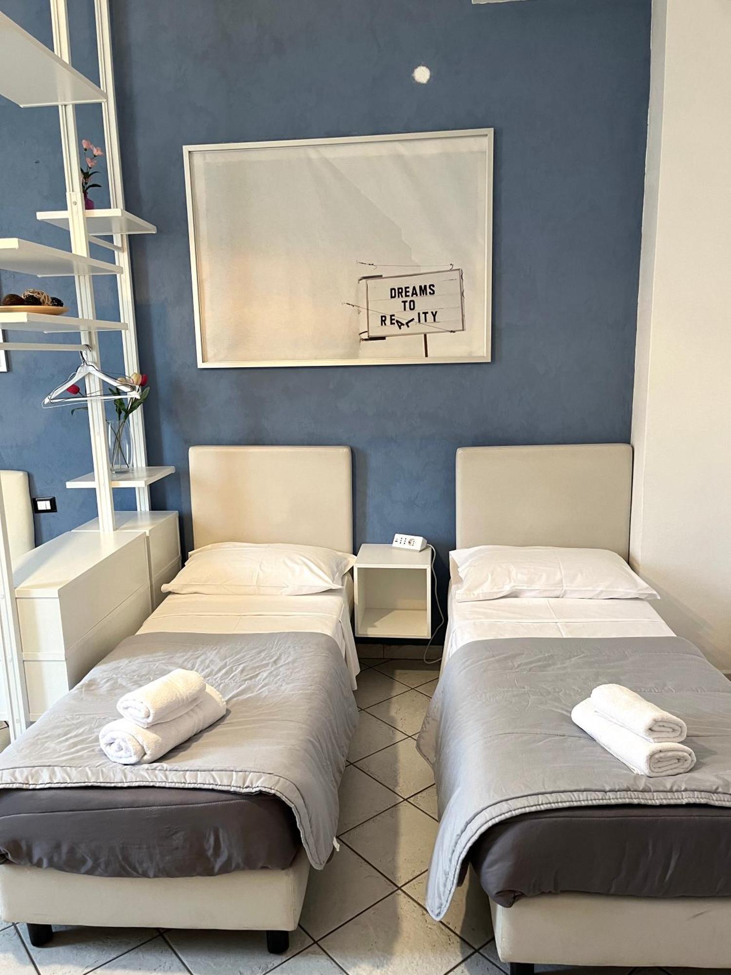 בולוניה La Suite Rooms & Apartments מראה חיצוני תמונה