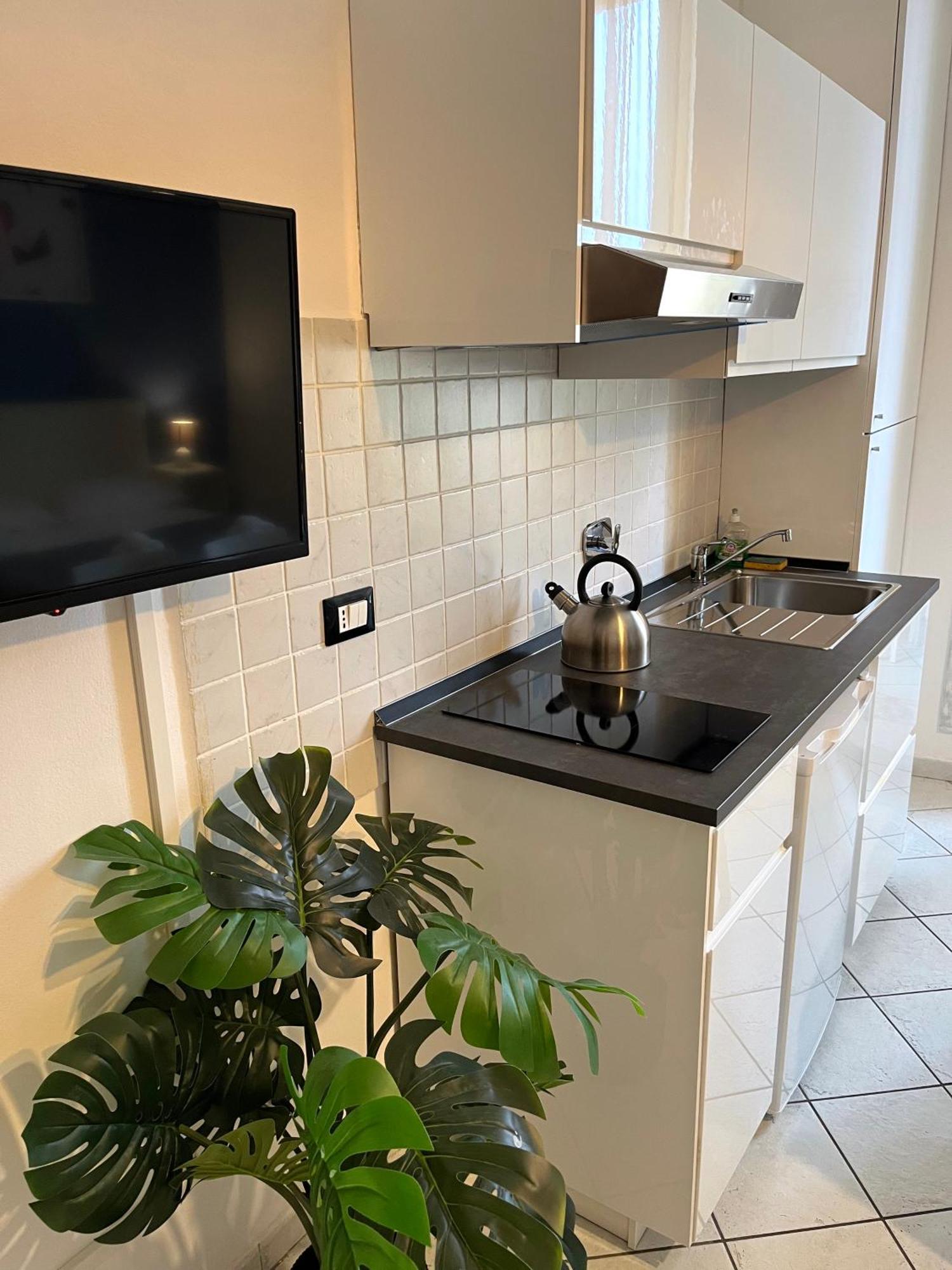 בולוניה La Suite Rooms & Apartments מראה חיצוני תמונה
